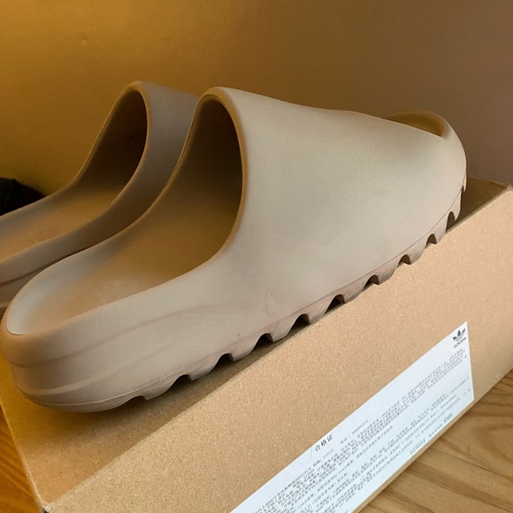 Yeezy slides “pure” unisex - Picture 3 of 5